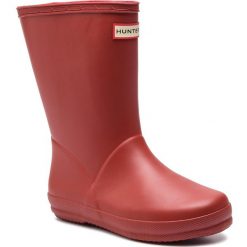 Kalosze HUNTER - Kids First Classic KFT5003RMA Military Red. Czerwone kalosze dziewczęce marki Hunter. W wyprzedaży za 159,00 zł.