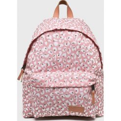 Eastpak - Plecak. Różowe plecaki damskie Eastpak, z nadrukiem, z poliesteru. W wyprzedaży za 159,90 zł.