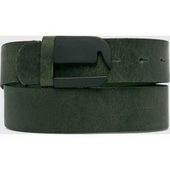 G-Star Raw - Pasek skórzany. Zielone paski męskie marki G-Star RAW, w paski, ze skóry, retro. W wyprzedaży za 219,90 zł.