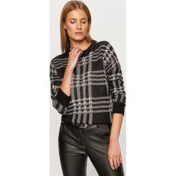 Noisy May - Sweter. Czarne swetry damskie Noisy May, s, bez wzorów, z dzianiny, z długim rękawem, długie, bez kaptura. Za 119,90 zł.