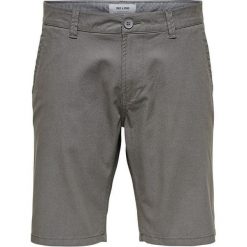 ONLY&SONS Short spodenki męskie Cam Chino z wejściem Re Castlerock (rozmiar 30). Spodenki i szorty męskie Only&Sons, m, bez wzorów, eleganckie, krótkie. W wyprzedaży za 73,00 zł.