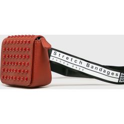Answear - Nerka. Czerwone nerki damskie ANSWEAR, w paski, z poliesteru, casualowe, małe, bez dodatków. W wyprzedaży za 39,90 zł.