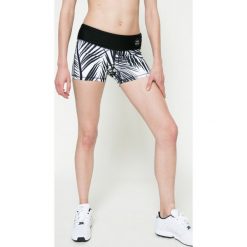 Femi Pleasure - Szorty Tempo. Białe spodenki sportowe damskie Femi Stories, s, bez wzorów, z elastanu, sportowe. W wyprzedaży za 49,90 zł.