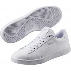 Puma Buty Smash v2 L White 42,5. Białe buty sportowe męskie Puma, z zamszu, bez zapięcia, tenisowe. W wyprzedaży za 189,00 zł.