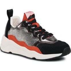 Sneakersy PEPE JEANS - Harlow Sequins PLS31078 Silver 934. Szare półbuty damskie Pepe Jeans, na co dzień, bez wzorów, z jeansu, bez obcasa, bez zapięcia. Za 369,00 zł.