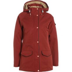 Craghoppers Parka dark redwood. Czerwone parki damskie Craghoppers, z bawełny. W wyprzedaży za 403,60 zł.