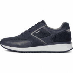 Geox tenisówki męskie Dennie U740GA 41 ciemnoniebieski. Niebieskie trampki męskie Geox, bez wzorów, bez zapięcia. Za 559,00 zł.