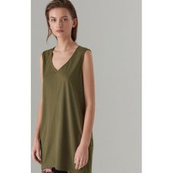 Gładki top oversize - Khaki. Brązowe topy damskie Mohito, s, bez wzorów, bez kołnierzyka. Za 69,99 zł.