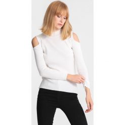 Biały Sweter Bare Shoulder. Szare swetry klasyczne damskie marki Reserved, l, z golfem. Za 49,99 zł.
