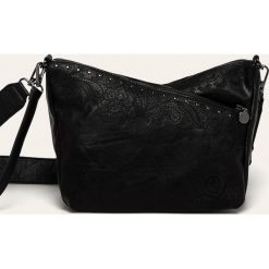 Desigual - Torebka. Czarne listonoszki damskie Desigual, w paski, z poliesteru, na ramię, z haftem. W wyprzedaży za 199,90 zł.