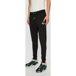 Hype - Spodnie sportowe. Czarne spodnie męskie Hype, xl, bez wzorów, z bawełny, sportowe. W wyprzedaży za 139,90 zł.