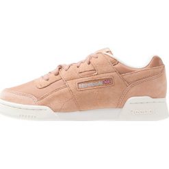 Trampki damskie slip on: Reebok Classic WORKOUT PLUS Tenisówki i Trampki bare brown/chalk/silver
