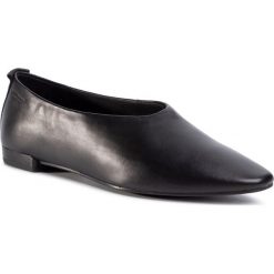 Półbuty VAGABOND - Celia 4903-001-20 Black. Czarne półbuty damskie Vagabond, na co dzień, bez wzorów, ze skóry, bez obcasa, na płaskiej podeszwie, bez zapięcia. Za 359,00 zł.