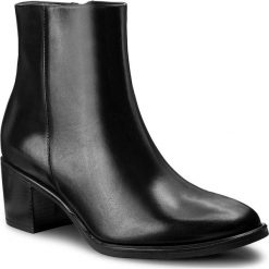 Botki GINO ROSSI - Tesa DBH025-G50-E100-9900-F 99. Szare botki damskie na obcasie marki Gino Rossi, z gumy. W wyprzedaży za 269,00 zł.