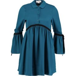 Sukienki: Lost Ink Petite GEORGETTE FIT AND FLARE Sukienka koszulowa blue