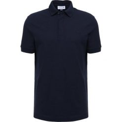 Lacoste PH5522 PARIS POLO Koszulka polo marine. Niebieskie koszulki męskie Lacoste, s, bez wzorów, z elastanu, marine, polo, bez rękawów. Za 419,00 zł.