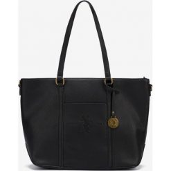 U.S. Polo Assn Crestwood Torebka Czarny. Czarne torebki klasyczne damskie U.S. Polo Assn., w paski, z materiału, bez dodatków. Za 412,95 zł.