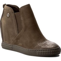 Sneakersy CARINII - B3771 I43-000-PSK-B88. Zielone półbuty damskie marki Carinii, bez wzorów, ze skóry, bez obcasa, na obcasie, bez zapięcia. W wyprzedaży za 269,00 zł.