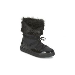 Śniegowce Crocs LODGEPOINT LACE BOOT W. Czarne buty zimowe damskie marki Crocs. Za 271,30 zł.