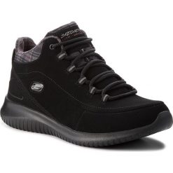 Sneakersy SKECHERS - Just Chill 12918/BBK Black. Czarne półbuty damskie Skechers, na co dzień, bez wzorów, ze skóry, bez obcasa, na płaskiej podeszwie, bez zapięcia. W wyprzedaży za 269,00 zł.