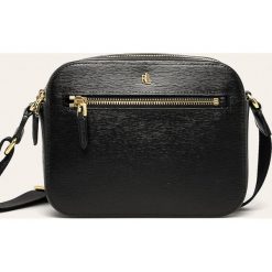 Lauren Ralph Lauren - Torebka skórzana. Czarne listonoszki damskie Lauren Ralph Lauren, w paski, z poliesteru, na ramię, małe, bez dodatków. W wyprzedaży za 849,90 zł.