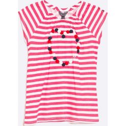 Tommy Hilfiger - Top dziecięcy 3D Heart 98-122 cm. Różowe topy damskie marki TOMMY HILFIGER, l, z bawełny, z okrągłym kołnierzem. W wyprzedaży za 79,90 zł.