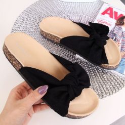 Klapki damskie: Klapki damskie z kokardką czarne Ideal Shoes