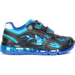 Sneakersy "Android" w kolorze czarno-niebieskim. Niebieskie trampki chłopięce geox kids, bez wzorów, bez zapięcia. W wyprzedaży za 159,95 zł.