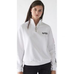 Bluza NASA - Biały. Białe bluzy damskie Sinsay, s, bez wzorów, bez rękawów, bez kaptura. Za 59,99 zł.