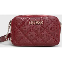 Guess Jeans - Torebka. Brązowe listonoszki damskie Guess Jeans, w paski, z bawełny, na ramię, małe, pikowane, bez dodatków. W wyprzedaży za 319,90 zł.