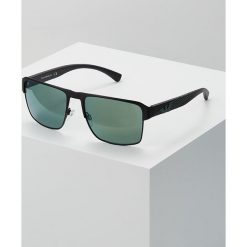Emporio Armani Okulary przeciwsłoneczne matte black. Czarne okulary przeciwsłoneczne męskie Emporio Armani. Za 649,00 zł.