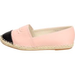 Różowe espadryle, buty damskie VICES 7136-20. Różowe espadryle damskie vices, bez wzorów, na wysokim obcasie. W wyprzedaży za 49,00 zł.