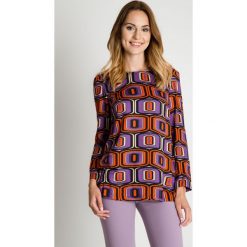 Elegancka luźna bluzka we wzory BIALCON. Szare bluzki asymetryczne BIALCON, eleganckie. W wyprzedaży za 100,00 zł.