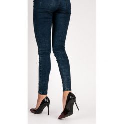 CYDNEE lakierowane szpilki ombre. Czarne szpilki BELLE WOMEN, z lakierowanej skóry. Za 99,99 zł.