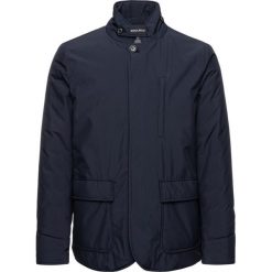 Kurtka zimowa Woolrich Travel Blazer WOCPS2857 UT1157. Niebieskie kurtki męskie Woolrich, na zimę, xxl, bez wzorów, z poliesteru, bez kaptura. W wyprzedaży za 1049,00 zł.