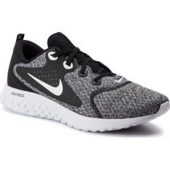 Buty NIKE - Legend React AA1625 009 Black/White/White. Szare buty sportowe męskie Nike, z tworzywa sztucznego, bez zapięcia, do biegania. W wyprzedaży za 309,00 zł.
