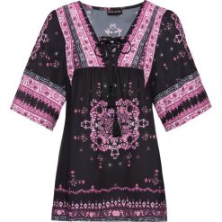 Tunika z nadrukiem bonprix czarny wzorzysty. Czarne tuniki damskie bonprix, na lato, z nadrukiem, boho, z dekoltem w serek, bez rękawów. Za 99,99 zł.