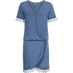 Sukienka shirtowa z koronkową wstawką bonprix niebieski dżins. Niebieskie sukienki damskie bonprix, bez wzorów, z koronki, z dekoltem w serek, bez rękawów. Za 69,99 zł.