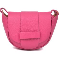 RobertaM torebka crossbody różowa. Różowe torebki klasyczne damskie Robertam, bez wzorów, eleganckie, bez dodatków. Za 319,00 zł.