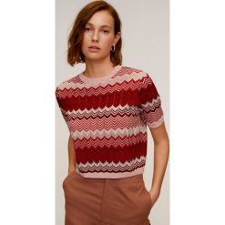 Mango - T-shirt Chevry. Czerwone bluzki damskie Mango, l, bez wzorów, z poliesteru, z okrągłym kołnierzem. W wyprzedaży za 49,90 zł.