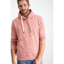 Sweter w kolorze brzoskwiniowym. Pomarańczowe swetry męskie Garcia, xl, bez wzorów, z kapturem, bez kaptura. W wyprzedaży za 89,95 zł.