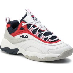 Sneakersy FILA - Ray Cb Low 1010723.150 White/Fila Navy/Fila Red. Białe sneakersy męskie Fila. W wyprzedaży za 259,00 zł.