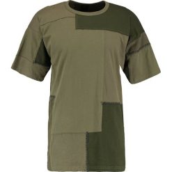 Koszulki polo: Maharishi RAW OVERSIZED FIT Tshirt z nadrukiem olives