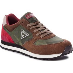 Sneakersy GUESS - FMCRL3 SUE12 GREEN. Pomarańczowe sneakersy męskie Guess, na co dzień, z aplikacjami, ze skóry, bez zapięcia. W wyprzedaży za 249,00 zł.
