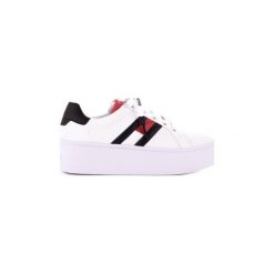 Buty Tommy Hilfiger EN00556. Trampki i tenisówki damskie TOMMY HILFIGER. Za 362,43 zł.