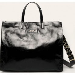 Twinset - Torebka skórzana. Czarne torby damskie na zakupy Twinset, w paski, ze skóry, duże, bez dodatków. Za 1399,00 zł.
