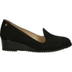 Czółenka - 949 NAB NERO. Czarne czółenka damskie marki Venezia, ze skóry, na koturnie. Za 179,00 zł.