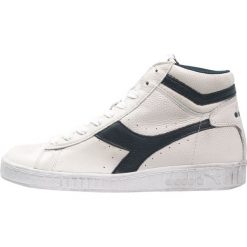 Diadora GAME WAXED Sneakersy wysokie white/blue caspian sea. Białe trampki i tenisówki damskie marki Diadora, ze skóry. Za 529,00 zł.