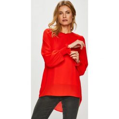 Only - Bluzka Mist. Czerwone bluzki damskie ONLY, bez wzorów, z poliesteru, casualowe, z okrągłym kołnierzem, bez rękawów. W wyprzedaży za 89,90 zł.