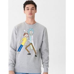 Bluza z nadrukiem Rick and Morty - Szary. Szare bluzy męskie House, s, z nadrukiem, bez kołnierzyka, bez rękawów, bez kaptura. Za 99,99 zł.